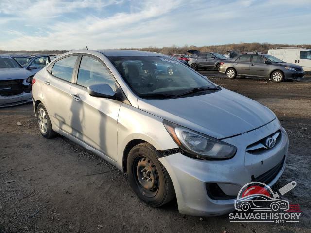KMHCT4AEXDU502868 2013 HYUNDAI ACCENT photo no. 4