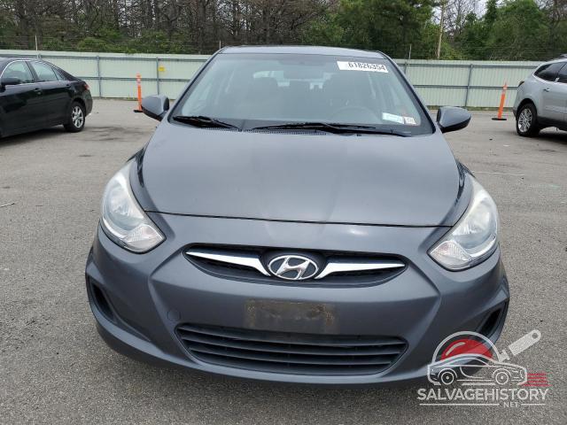 KMHCT5AEXDU083944 2013 HYUNDAI ACCENT photo no. 5