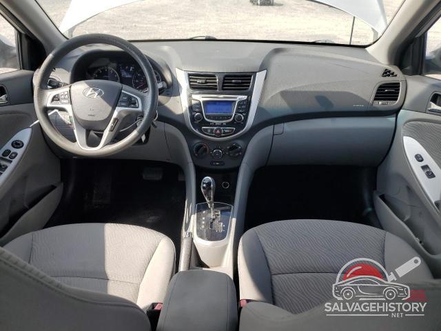 KMHCU4AE2DU320773 2013 HYUNDAI ACCENT photo no. 8