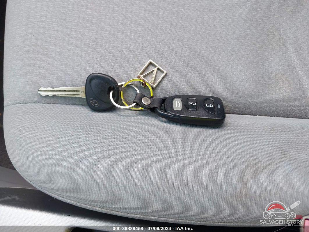 KMHDU46D08U407775 2008 HYUNDAI ELANTRA photo no. 11