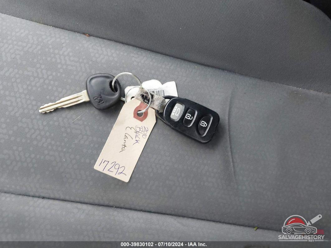 KMHDU4AD3AU158580 2010 HYUNDAI ELANTRA photo no. 11