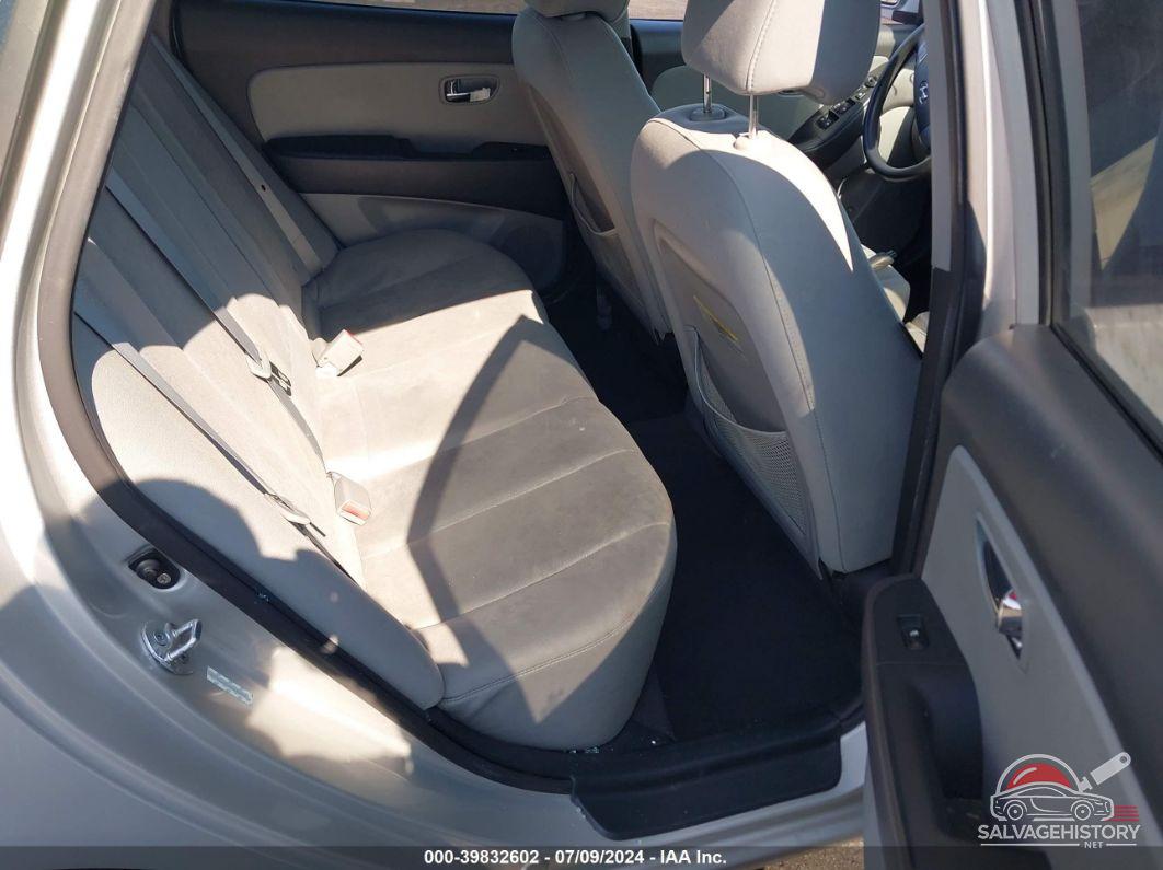 KMHDU4AD4AU189367 2010 HYUNDAI ELANTRA photo no. 8