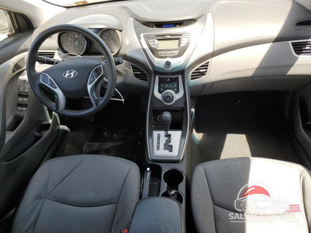 5NPDH4AE2BH049704 2011 HYUNDAI ELANTRA photo no. 8