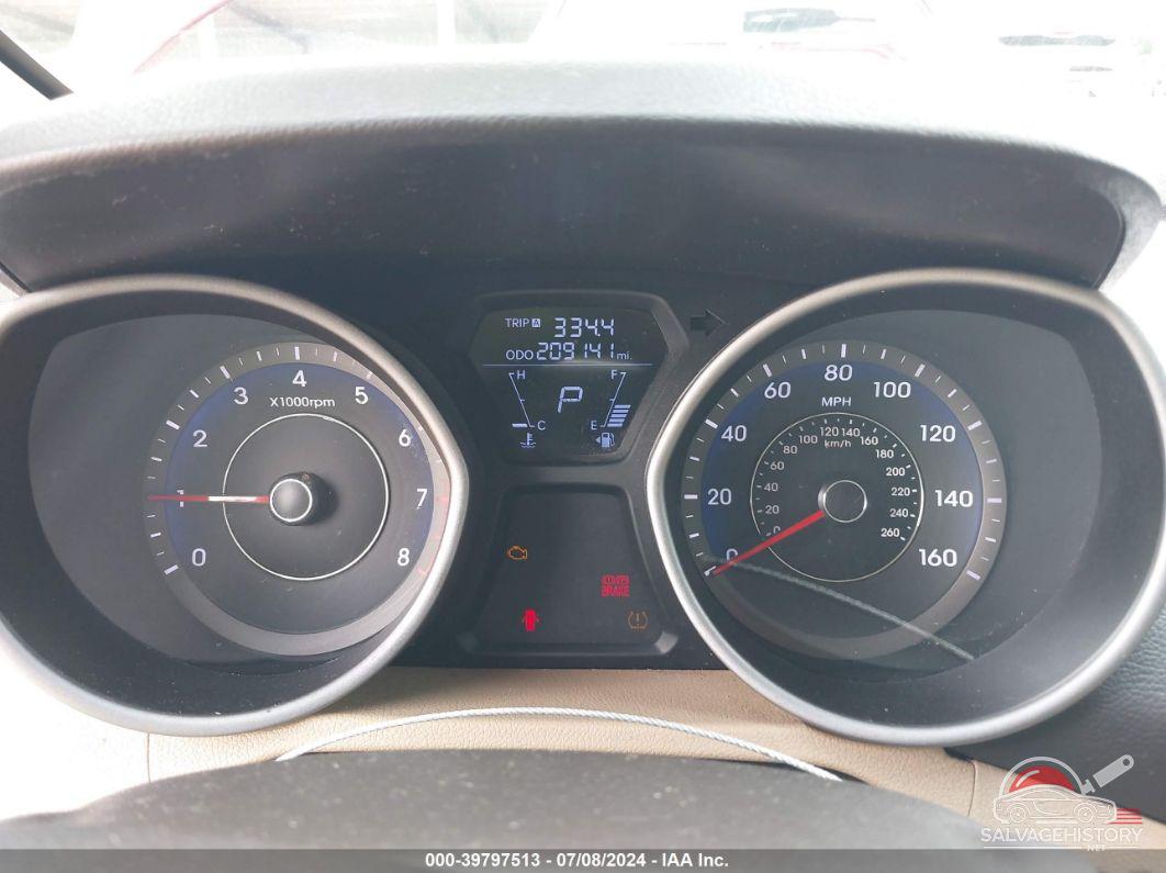 KMHDH4AE4BU105708 2011 HYUNDAI ELANTRA photo no. 7