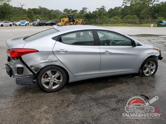 5NPDH4AE7CH095188 2012 HYUNDAI ELANTRA photo no. 3