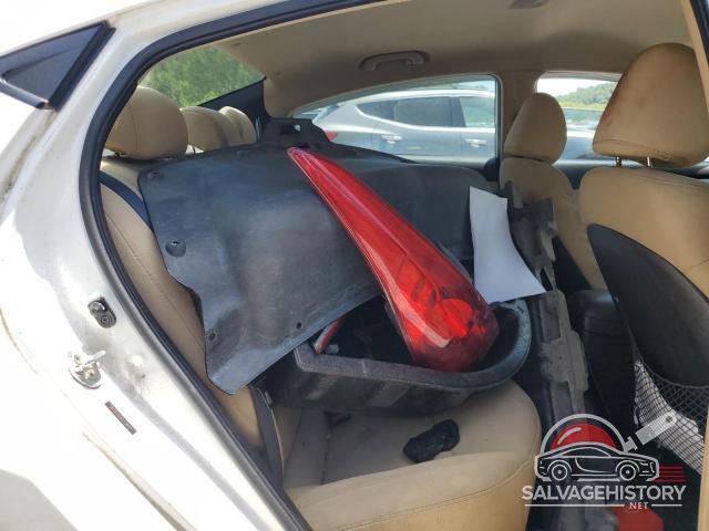 5NPDH4AE8CH128487 2012 HYUNDAI ELANTRA photo no. 10