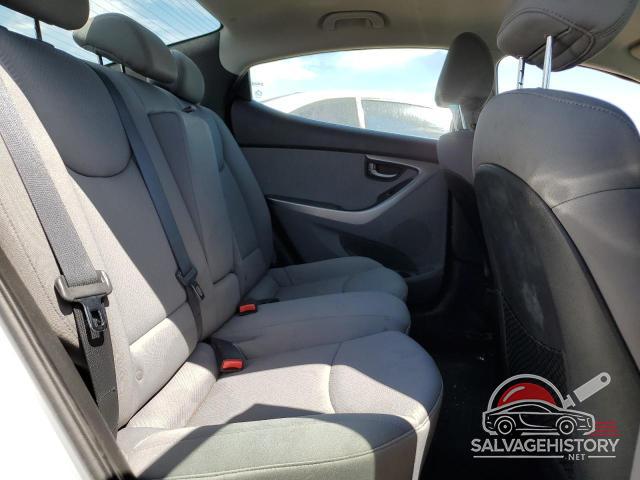 5NPDH4AE9CH064640 2012 HYUNDAI ELANTRA photo no. 10