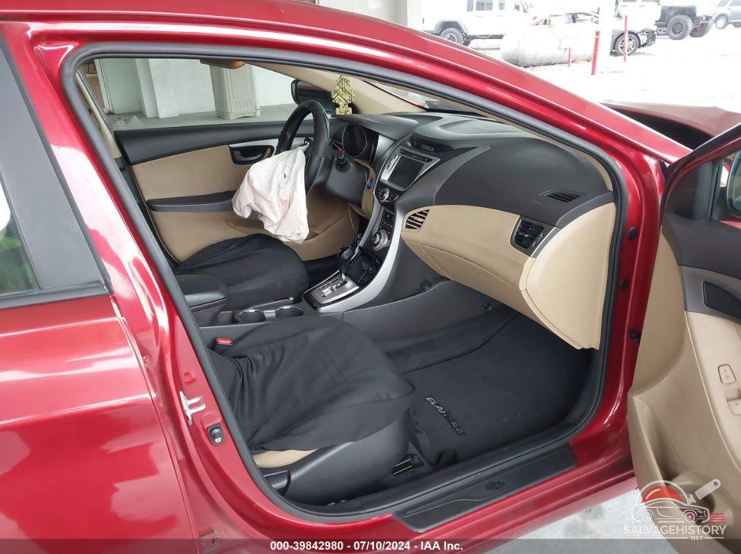 KMHDH4AE0CU331195 2012 HYUNDAI ELANTRA photo no. 5