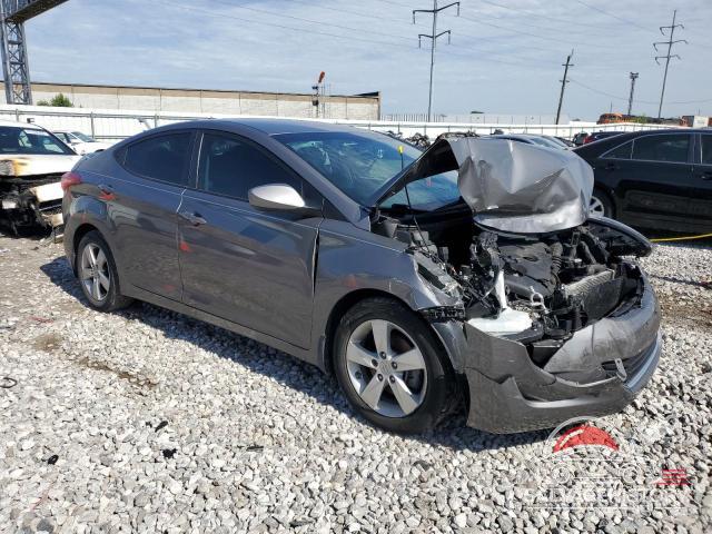 5NPDH4AE0DH416957 2013 HYUNDAI ELANTRA photo no. 4