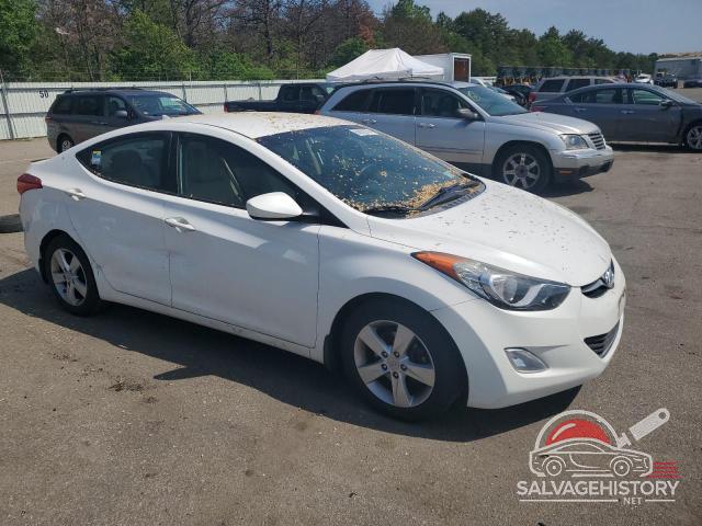 5NPDH4AE1DH377795 2013 HYUNDAI ELANTRA photo no. 4