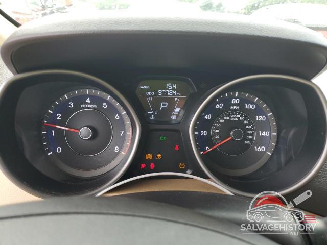 5NPDH4AE2DH193823 2013 HYUNDAI ELANTRA photo no. 9