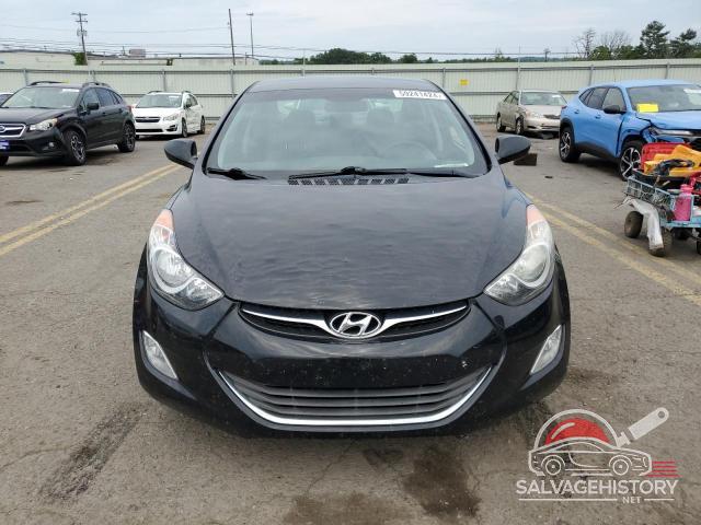 5NPDH4AE3DH443943 2013 HYUNDAI ELANTRA photo no. 5