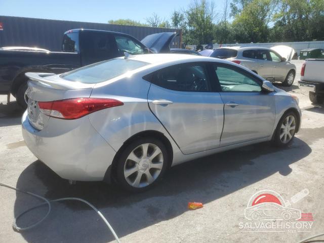 5NPDH4AE6DH216665 2013 HYUNDAI ELANTRA photo no. 3