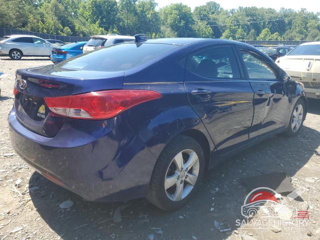 5NPDH4AE6DH380661 2013 HYUNDAI ELANTRA photo no. 3
