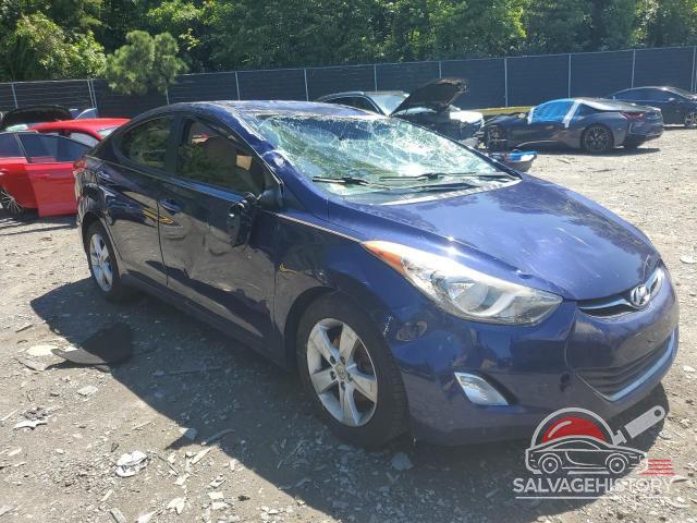 5NPDH4AE6DH380661 2013 HYUNDAI ELANTRA photo no. 4