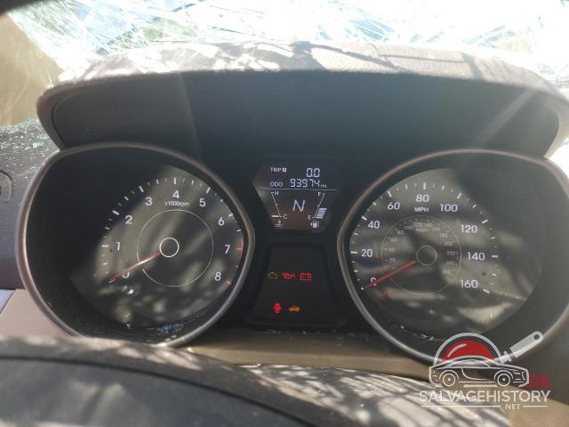 5NPDH4AE6DH380661 2013 HYUNDAI ELANTRA photo no. 9