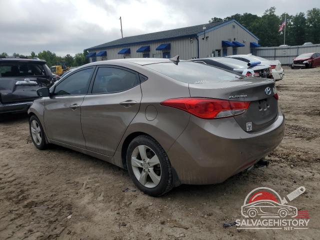 5NPDH4AE8DH209409 2013 HYUNDAI ELANTRA photo no. 2