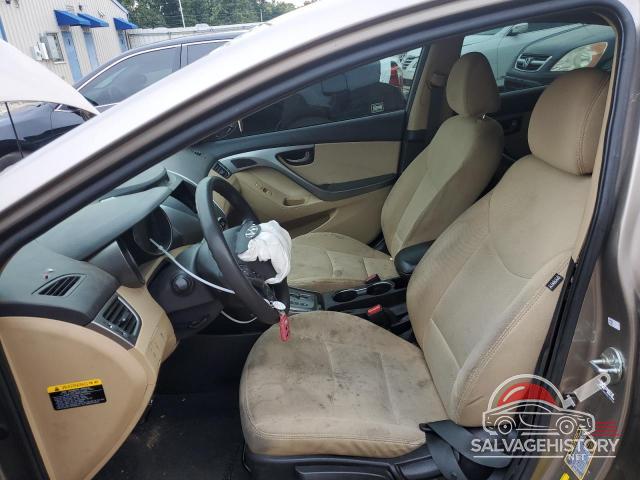 5NPDH4AE8DH209409 2013 HYUNDAI ELANTRA photo no. 7