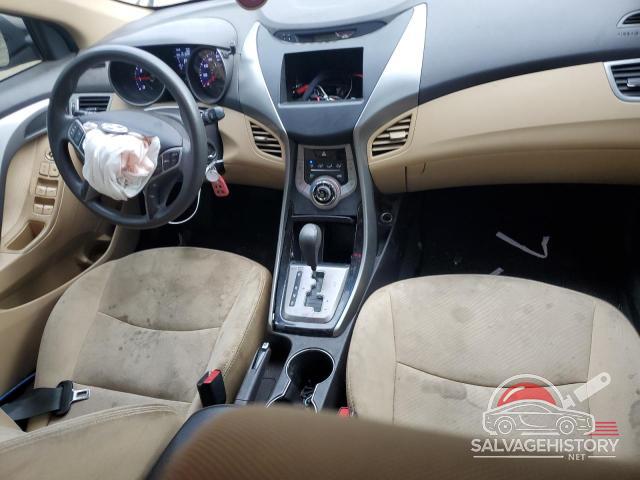 5NPDH4AE8DH209409 2013 HYUNDAI ELANTRA photo no. 8