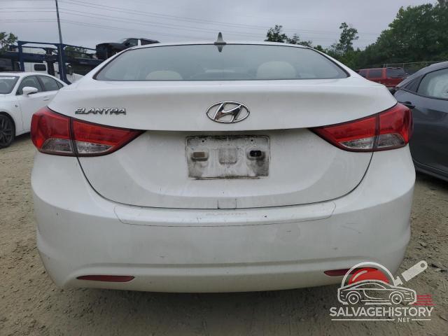 5NPDH4AE8DH275846 2013 HYUNDAI ELANTRA photo no. 6