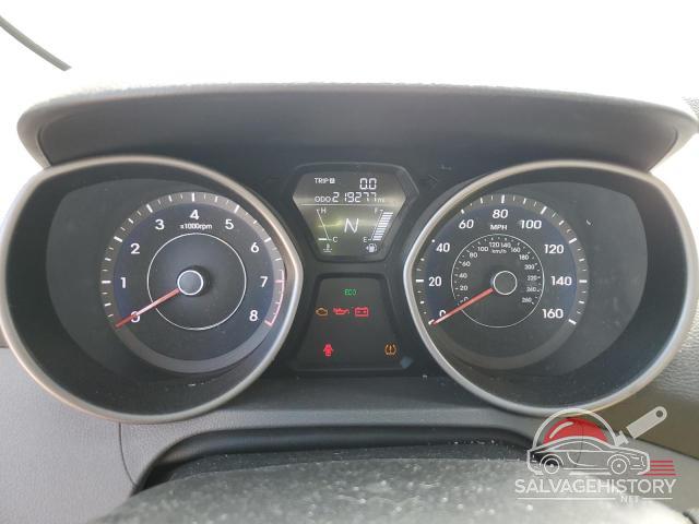 5NPDH4AE8DH435157 2013 HYUNDAI ELANTRA photo no. 9
