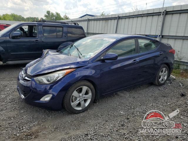 5NPDH4AE9DH302309 2013 HYUNDAI ELANTRA photo no. 2