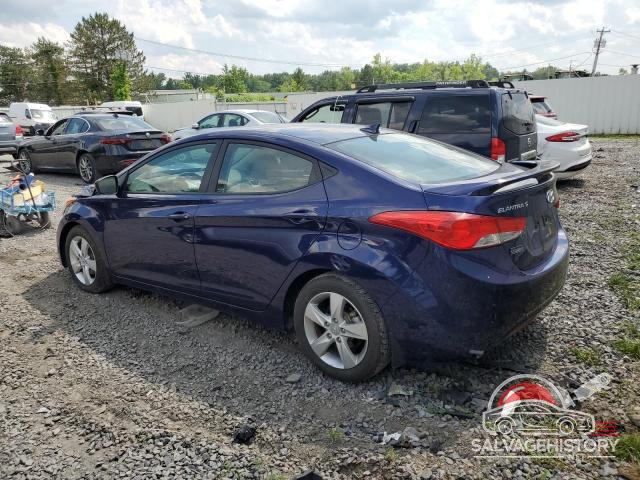 5NPDH4AE9DH302309 2013 HYUNDAI ELANTRA photo no. 2
