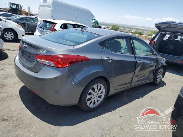 5NPDH4AEXDH200310 2013 HYUNDAI ELANTRA photo no. 3