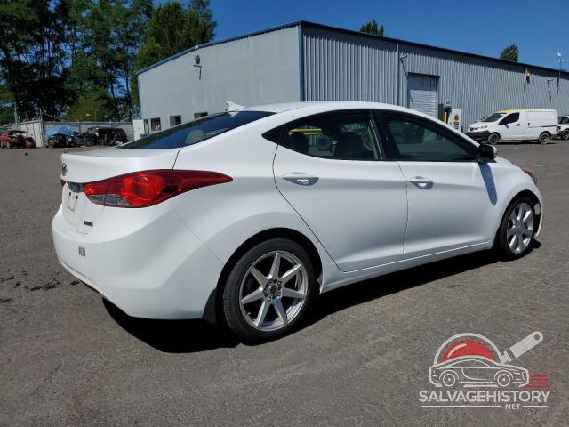 5NPDH4AEXDH209802 2013 HYUNDAI ELANTRA photo no. 3