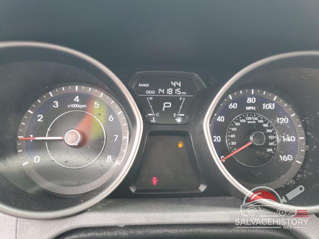 5NPDH4AEXDH245652 2013 HYUNDAI ELANTRA photo no. 9