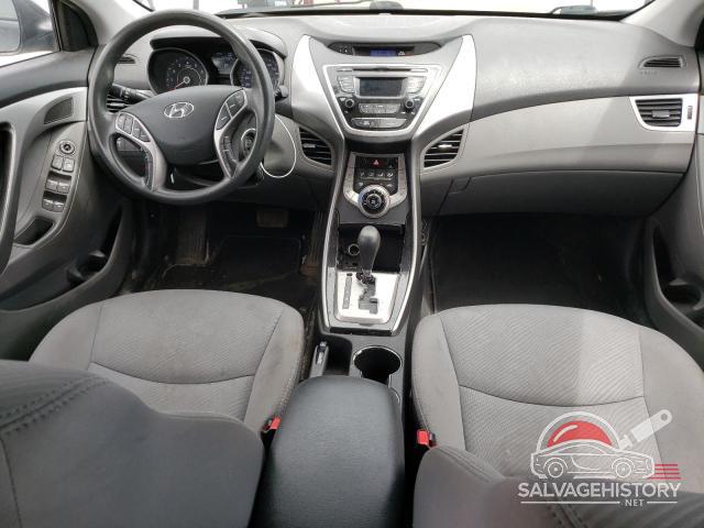 5NPDH4AEXDH294639 2013 HYUNDAI ELANTRA photo no. 8