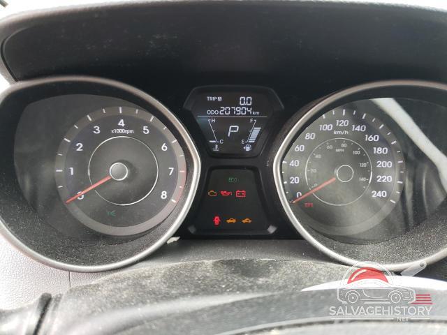 5NPDH4AEXDH294639 2013 HYUNDAI ELANTRA photo no. 9
