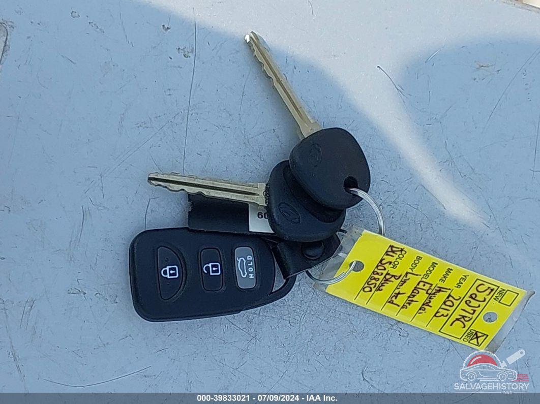 KMHDH4AE2DU508850 2013 HYUNDAI ELANTRA photo no. 11
