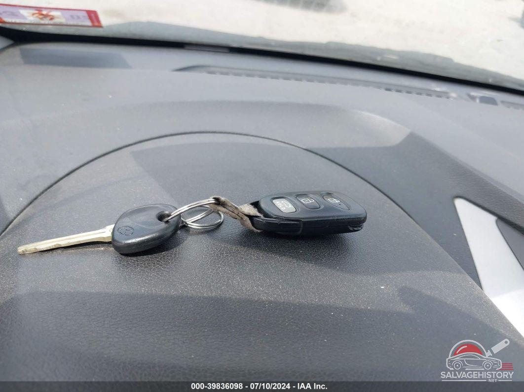KMHDH4AE4DU565146 2013 HYUNDAI ELANTRA photo no. 11