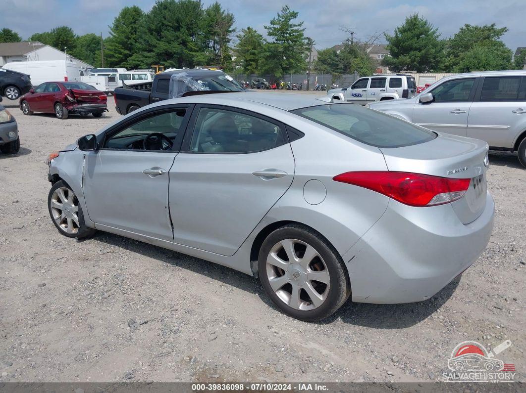 KMHDH4AE4DU565146 2013 HYUNDAI ELANTRA photo no. 3
