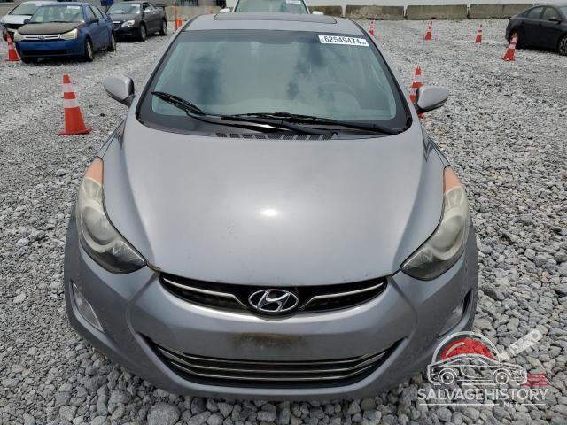 KMHDH4AE6DU722403 2013 HYUNDAI ELANTRA photo no. 5