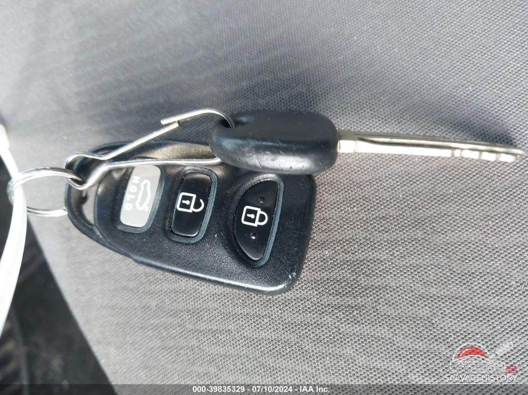 5NPDH4AE2EH482699 2014 HYUNDAI ELANTRA photo no. 11
