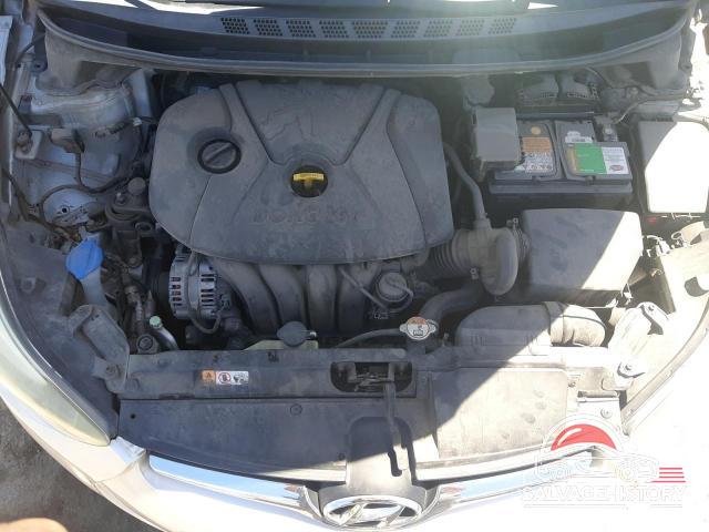 5NPDH4AE1FH645702 2015 HYUNDAI ELANTRA photo no. 11