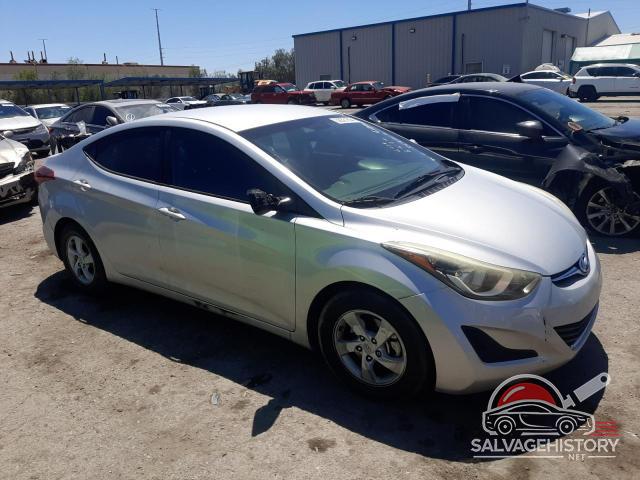 5NPDH4AE1FH645702 2015 HYUNDAI ELANTRA photo no. 4