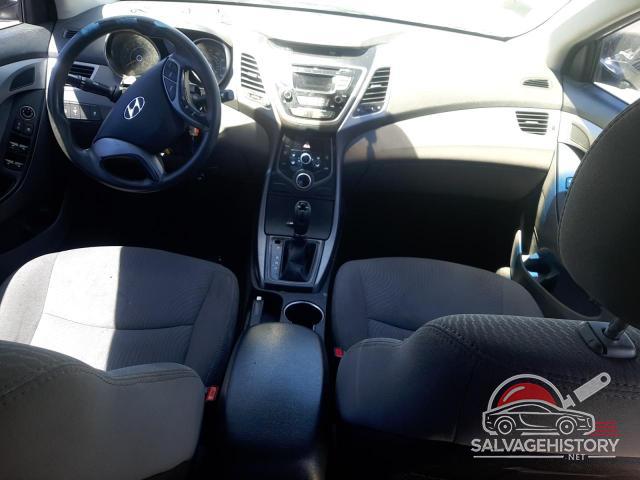 5NPDH4AE1FH645702 2015 HYUNDAI ELANTRA photo no. 8