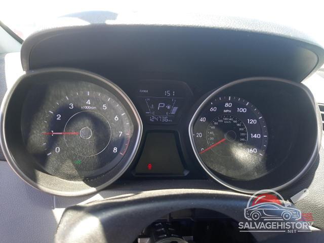 5NPDH4AE1FH645702 2015 HYUNDAI ELANTRA photo no. 9