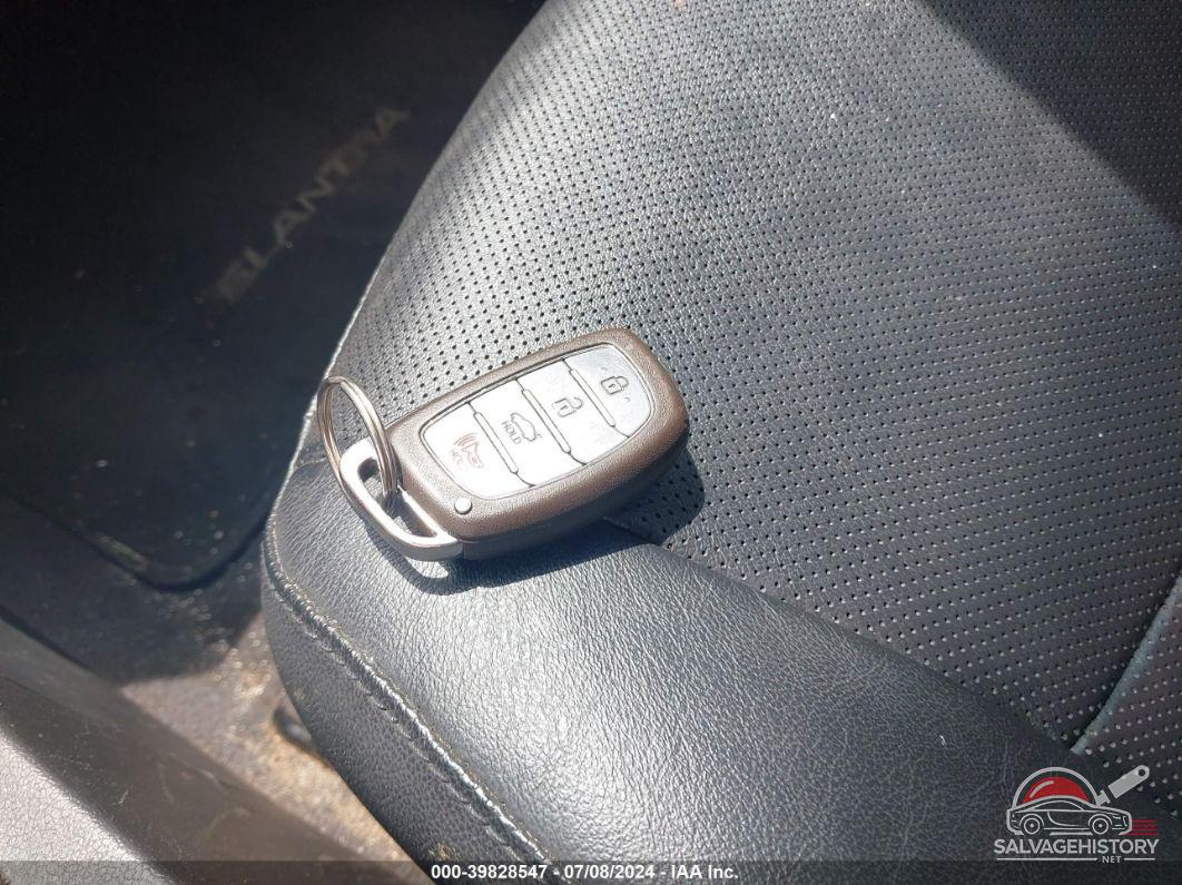 KMHDH4AE6FU382690 2015 HYUNDAI ELANTRA photo no. 11