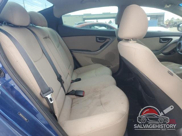 5NPDH4AE1GH749642 2016 HYUNDAI ELANTRA photo no. 10