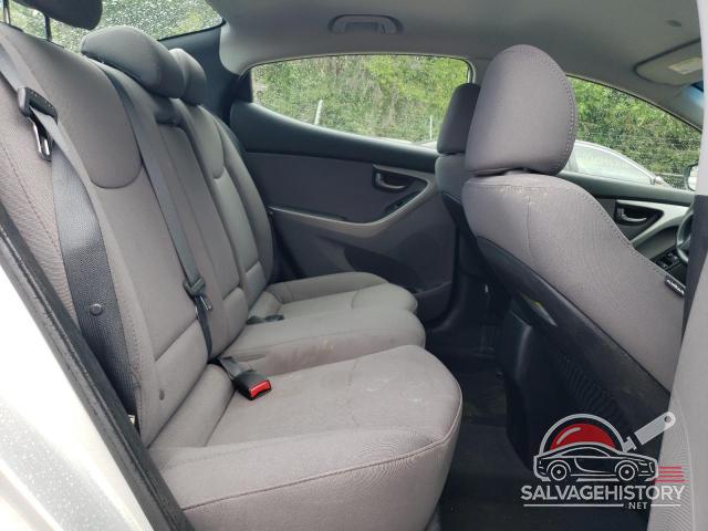 5NPDH4AE3GH713144 2016 HYUNDAI ELANTRA photo no. 10