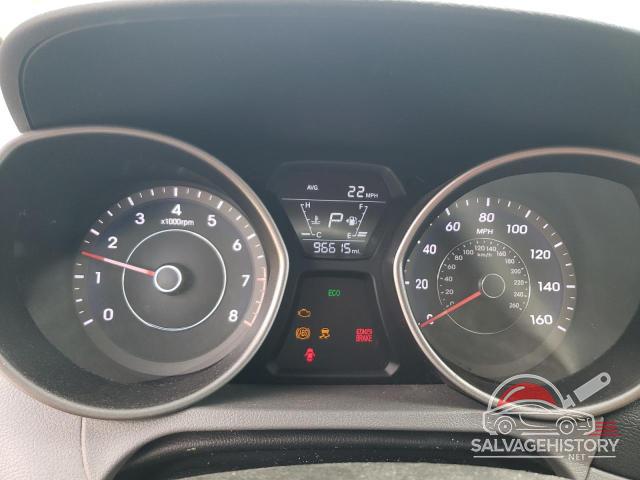 5NPDH4AE3GH713144 2016 HYUNDAI ELANTRA photo no. 9