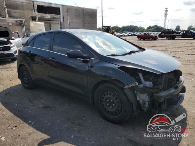 KMHD35LH1GU258856 2016 HYUNDAI ELANTRA photo no. 4