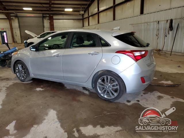 KMHD35LH7GU289223 2016 HYUNDAI ELANTRA photo no. 2