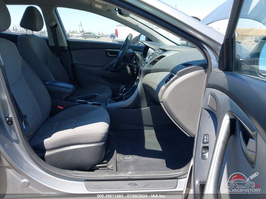 KMHDH4AE2GU542887 2016 HYUNDAI ELANTRA photo no. 5