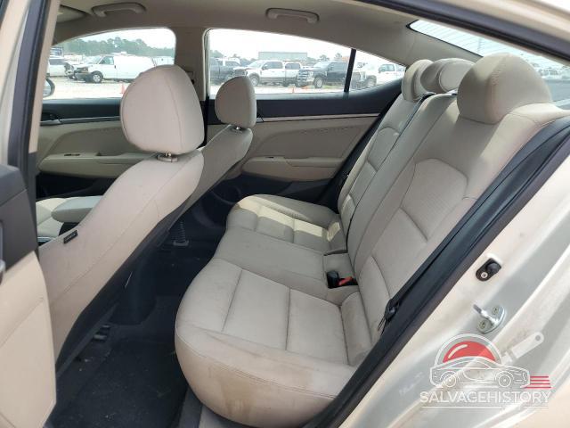 KMHD74LF2HU083807 2017 HYUNDAI ELANTRA photo no. 10
