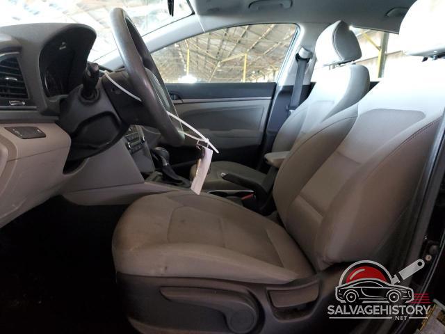 KMHD84LF6HU104946 2017 HYUNDAI ELANTRA photo no. 7